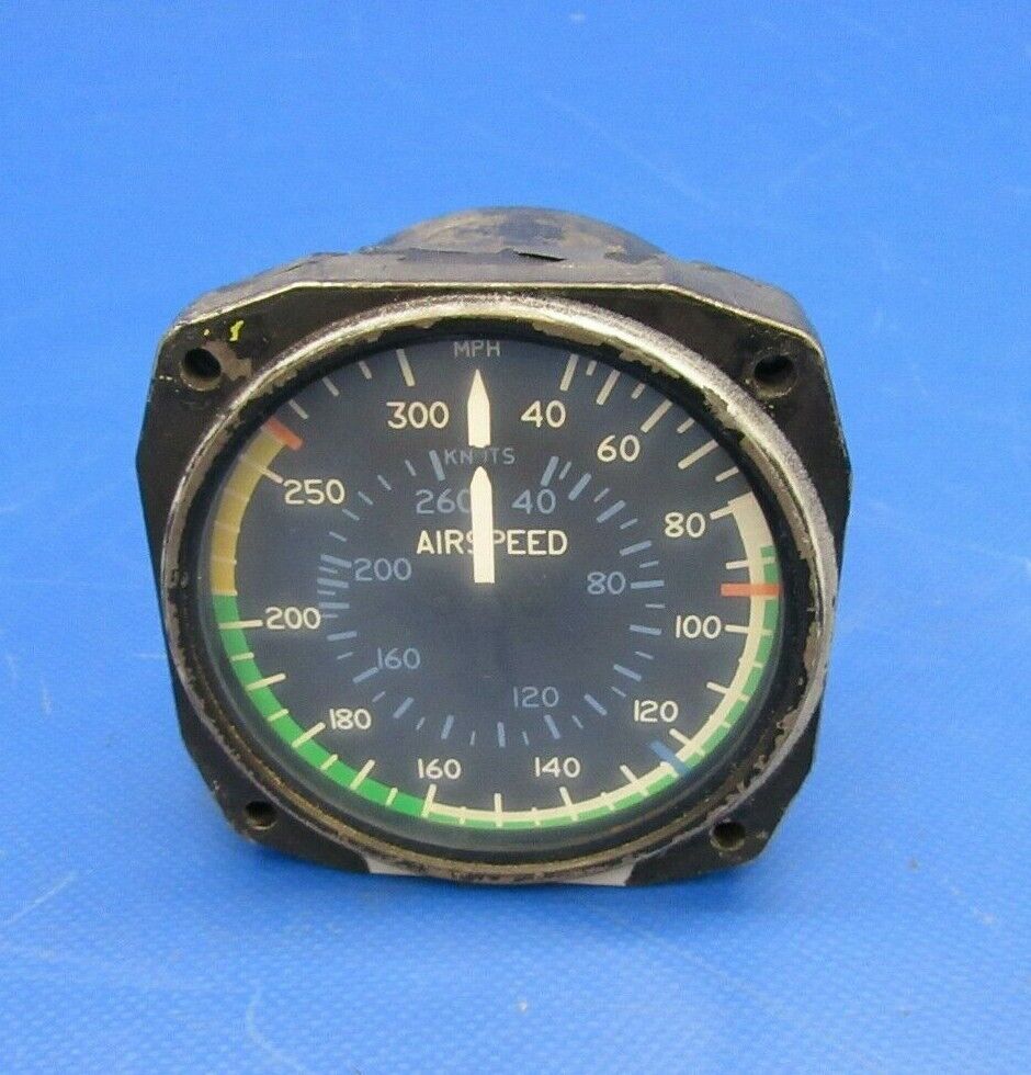 Cessna 310 / T310Q Airspeed Indicator Turbo System C661041-0102 (0519-211)