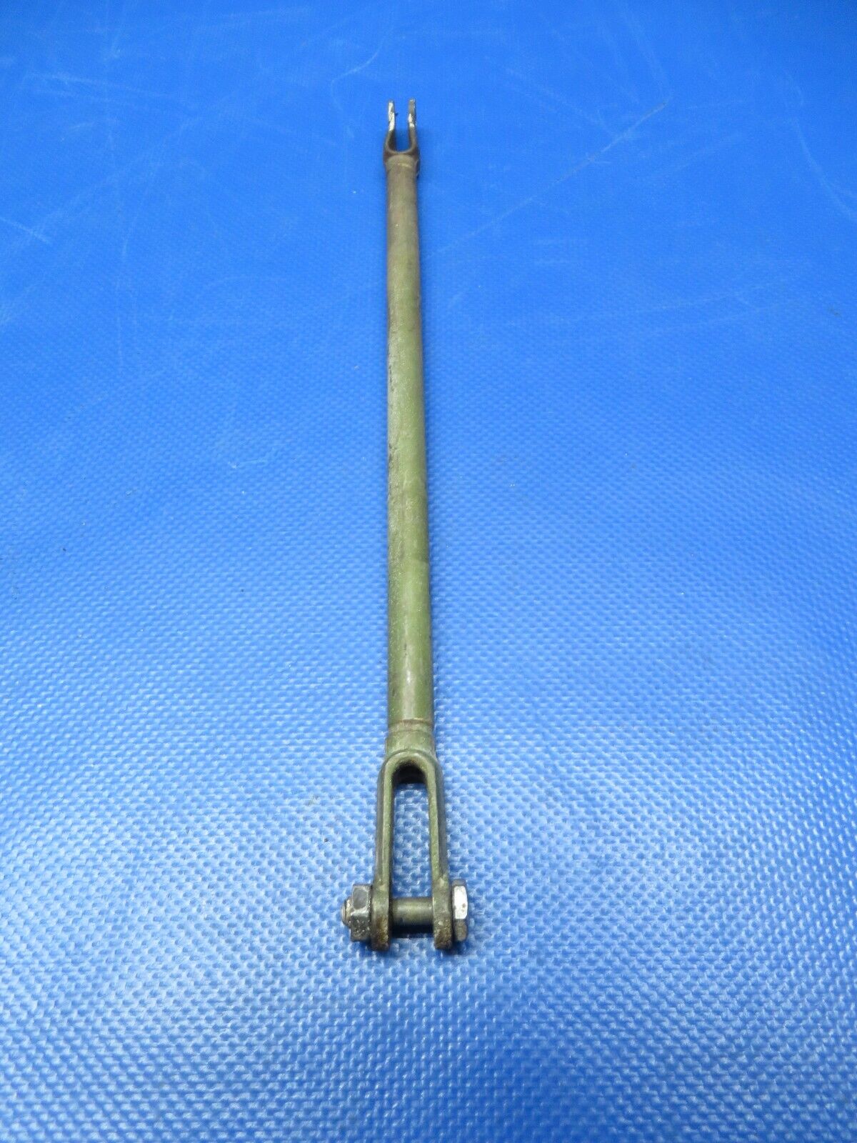 Cessna 401 / 401A Aileron Trim Push Rod Assy P/N 5025019-1 (0124-129)