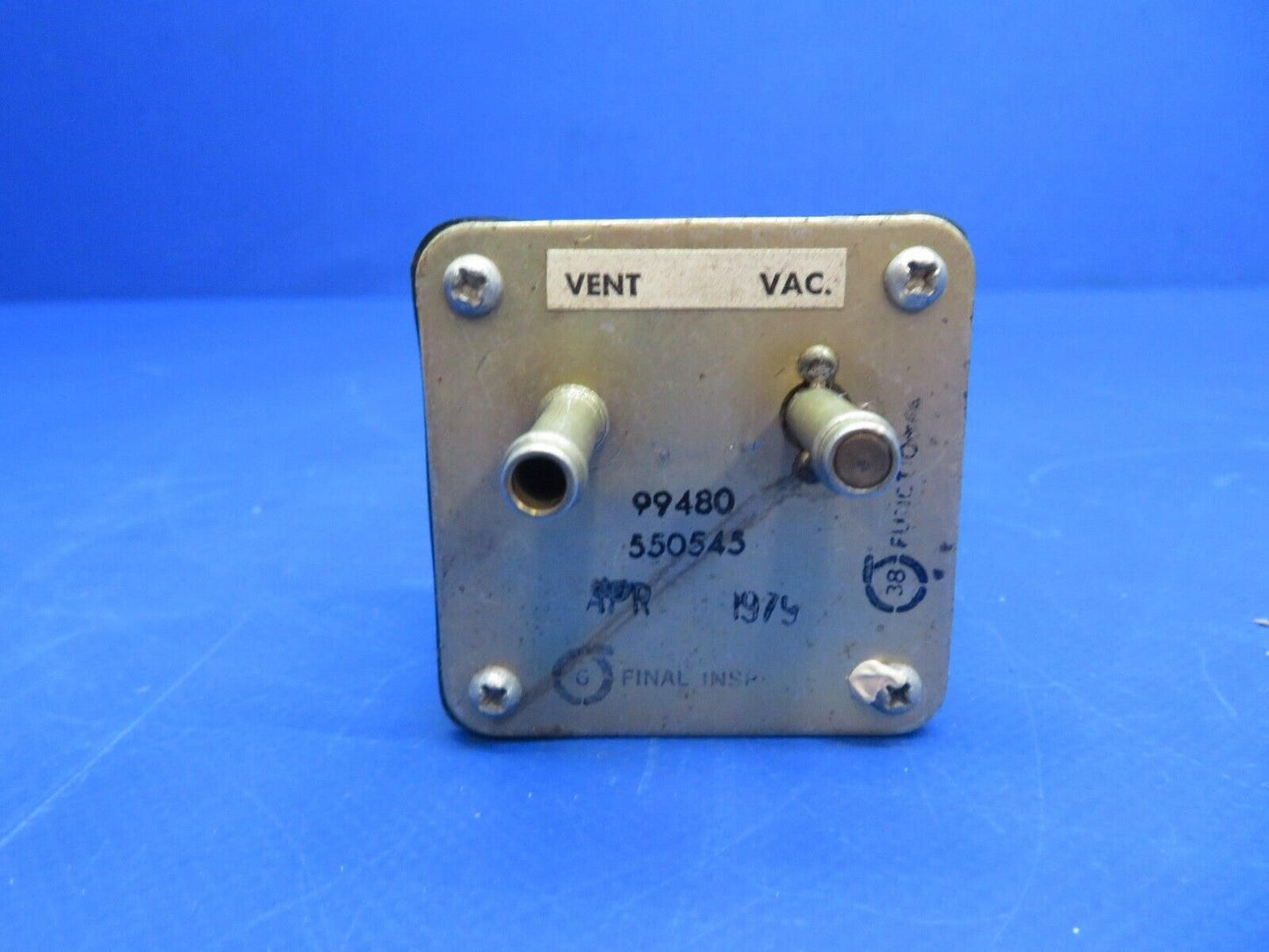 Piper PA-28-201T Dakota Airborne Gyro Suction Gauge P/N 1G10-1 (0922-807)