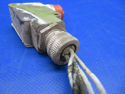 Cessna 310P Micro Switch Nose Gear P/N 2VB1 (0620-681)