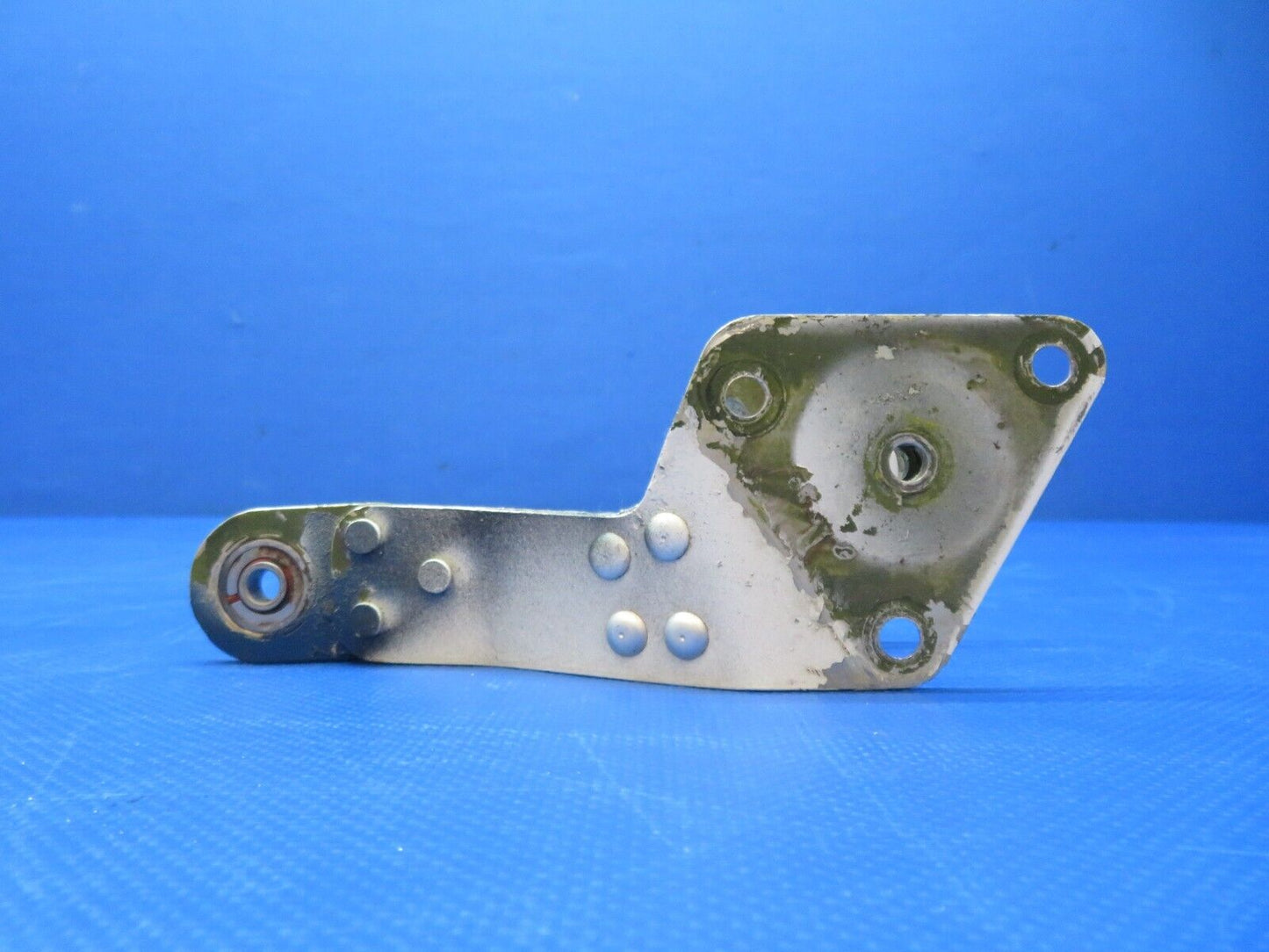 Cessna 401 / 401A Elevator Control Arm Assy P/N 5093500-1 (0124-125)