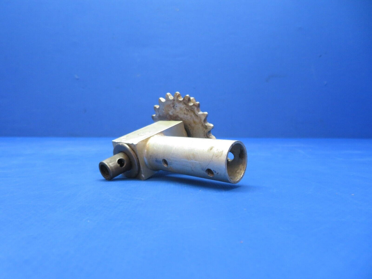 Beech A24R Sprocket & Tube Control P/N 169-524018-63 (0923-545)