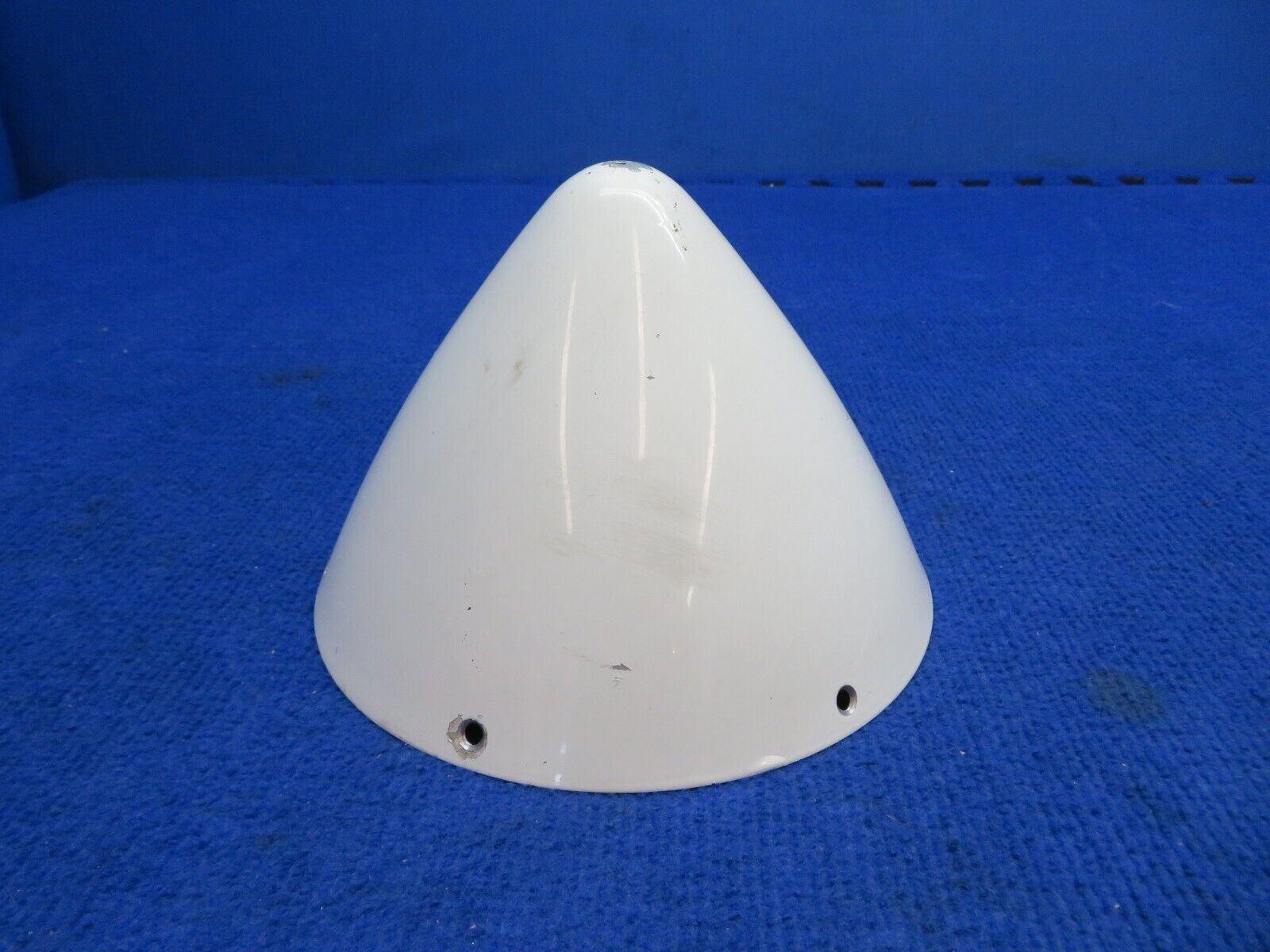 Piper PA-31 Navajo Spinner Nose Cap LH (0722-574)