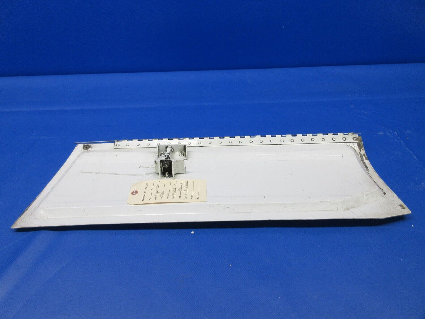 Beech King Air 200 Main Gear Door LH OTBD RH INBD P/N 99-810030-3 (0224-1371)