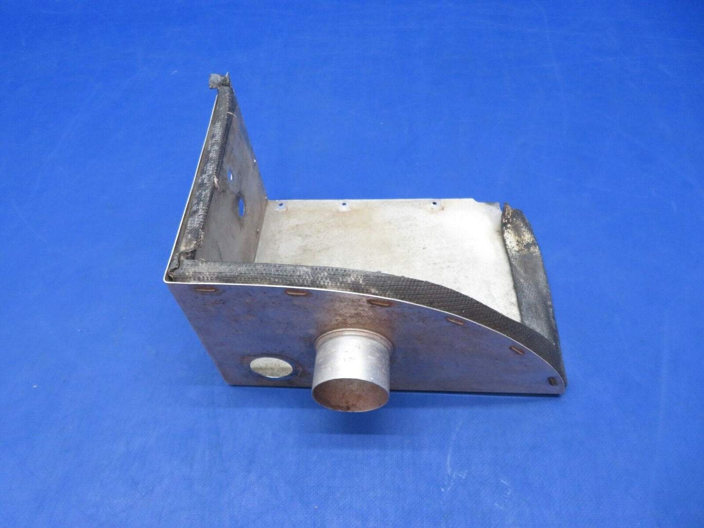 Piper PA-28-140 Electric Fuel Pump Cooling Cover Assy P/N 66676-03 (1123-113)