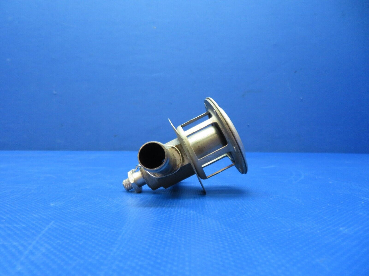 Cessna 401 / 401A Airborne Vacuum Regulating Valve P/N 133C1 (0124-102)