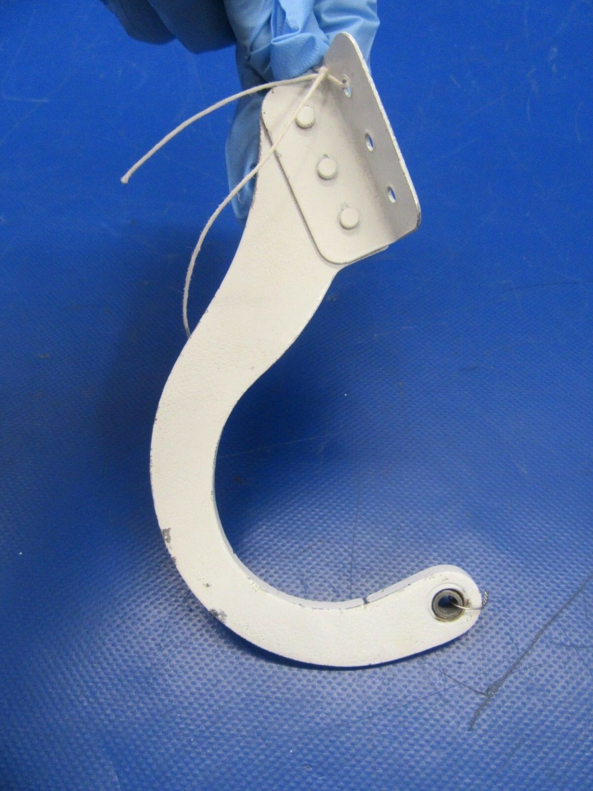 Cessna 310 Hinge Gear Door RH AFT P/N 0813300-92 (1118-140)