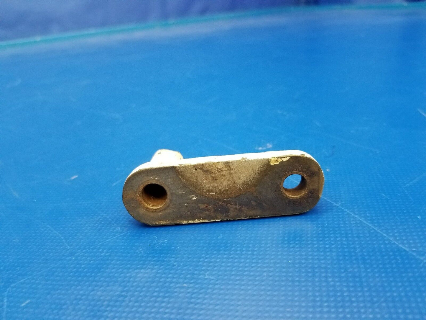 Cessna 210 Uplock Stud Main Landing Gear P/N 1241073 (0114-03)