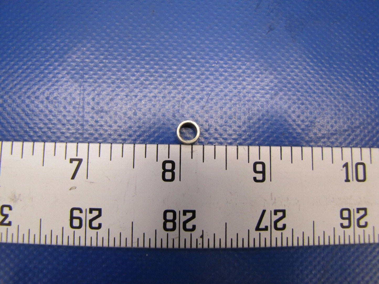 Cessna 310 Bushing Cowl Flap Control P/N 0850507-3 NOS (0517-97)