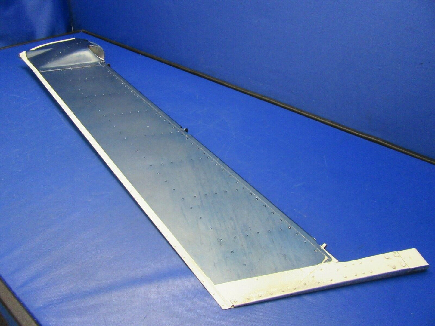 Mooney M20 / M20G Rudder Assembly w / Light P/N 460023-000 (0721-205)