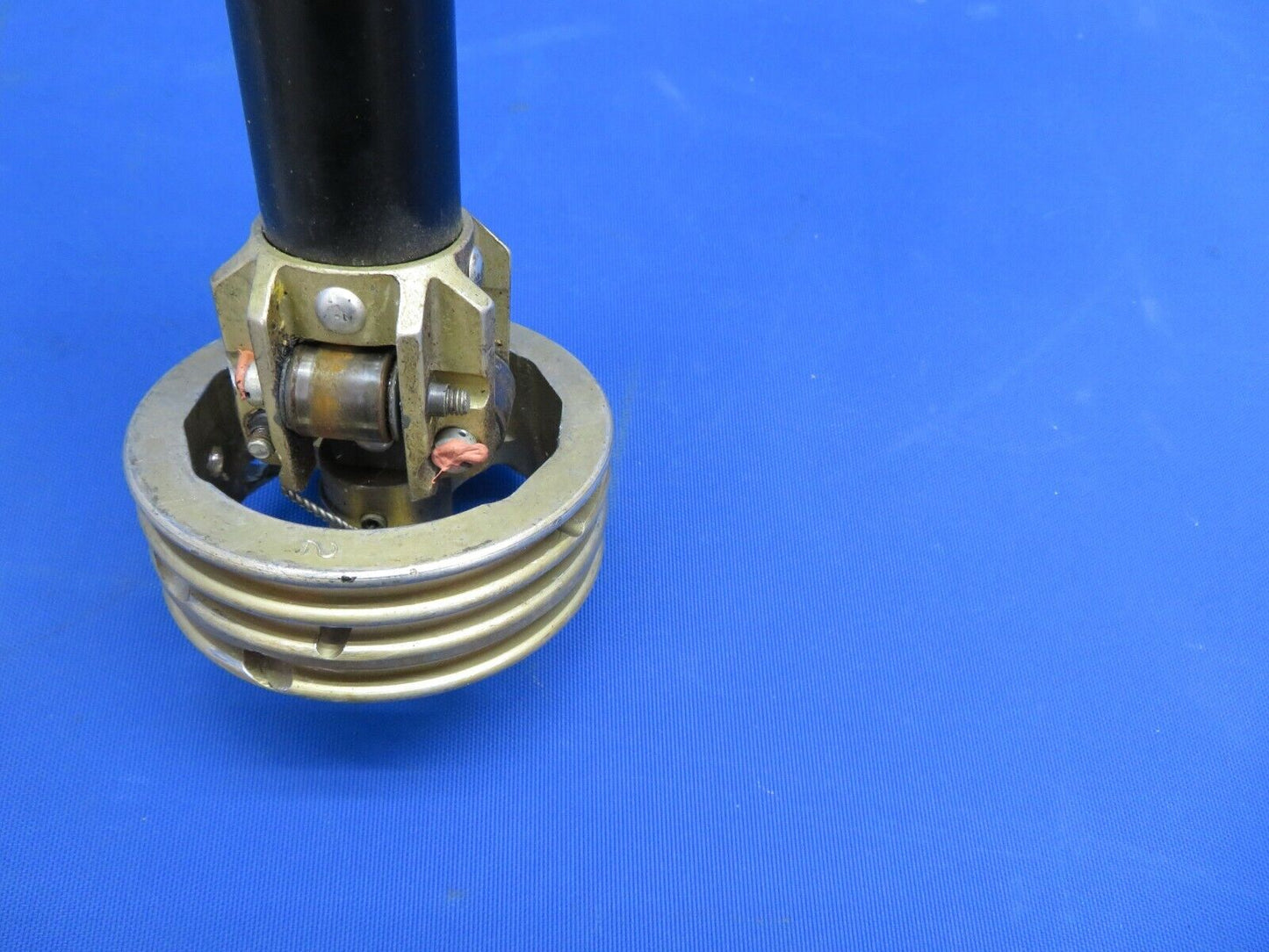 Cessna 182P Control Tube & Bearing Assembly RH P/N 1260143-12 (0920-155)