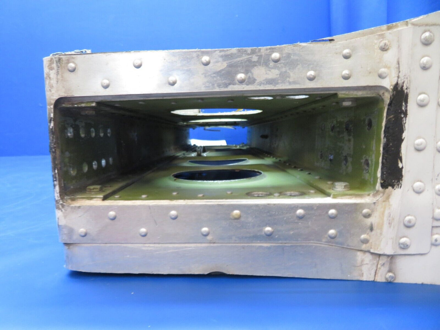 Piper PA-28-140 Box Assy Spar LWR Cockpit  P/N 66689-00 (0823-431)