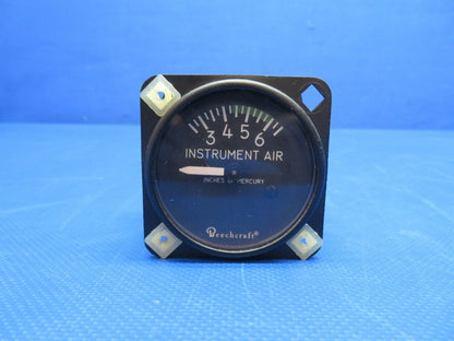Airborne Instrument Air / Suction Gauge P/N 1G8-34 (0324-1732)