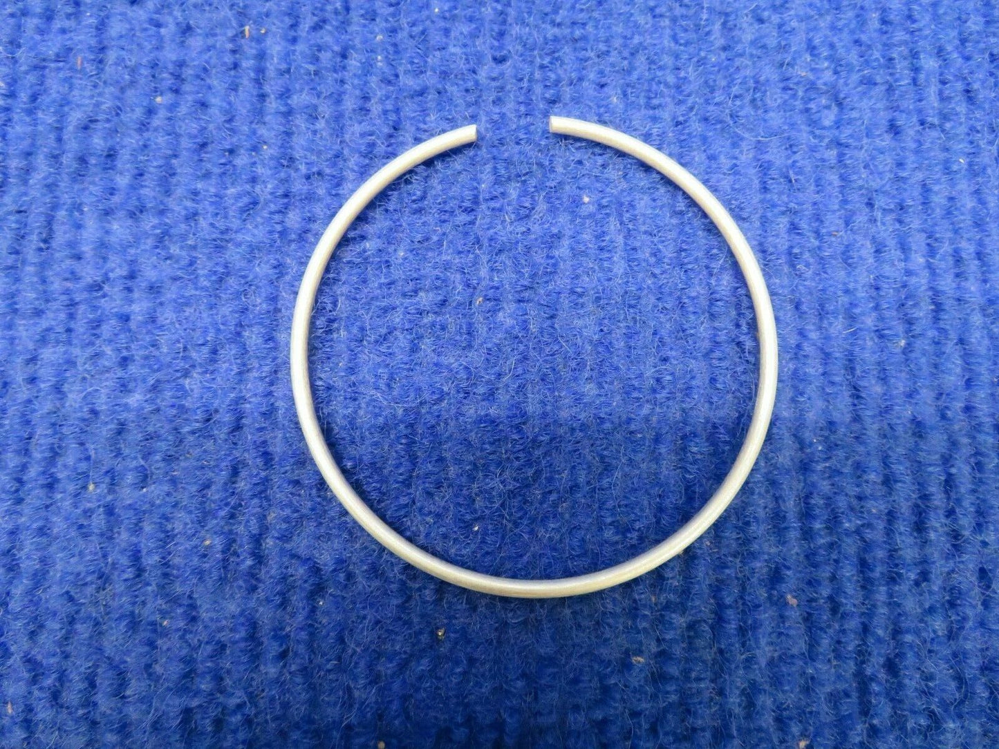 Ring Lock P/N 0841200-25 LOT OF 48 NOS (0522-50)