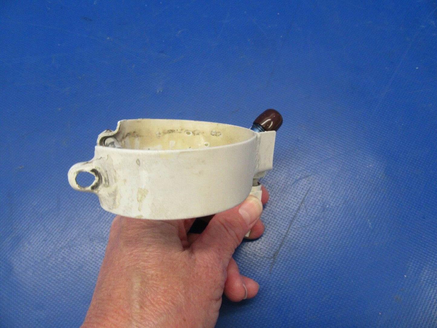 Beech Baron 95-B55 Clamp Main Gear P/N 35-815264-1 (1018-363)