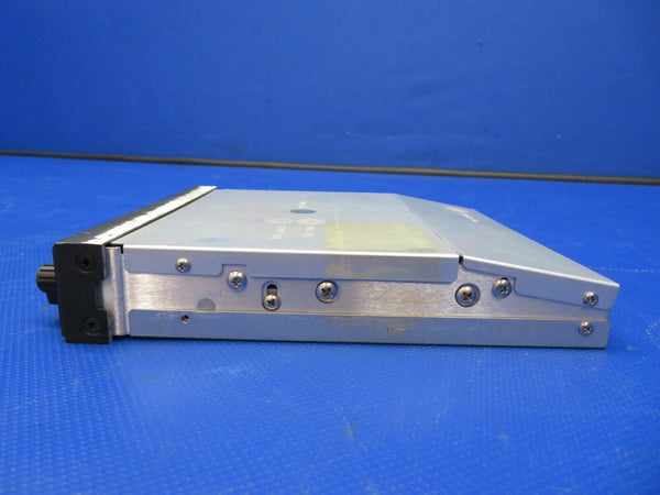 Beech King KMA 24 Marker Beacon Rec & Isolation Amp 14V / 28V w/ 8130 (0721-702)