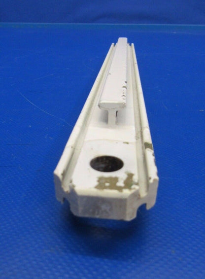 Beech Baron E55 Column FWD Main Gear P/N 35-815252-1 (1117-107)