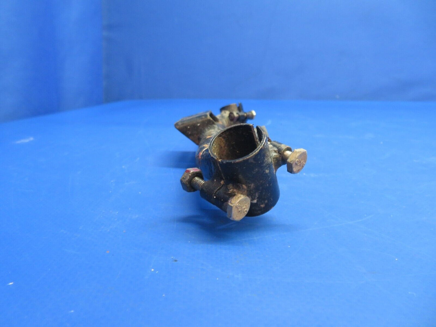 Piper PA-34-200T Seneca II Nose Gear Up Stop Assy P/N 96849-00 (0223-925)