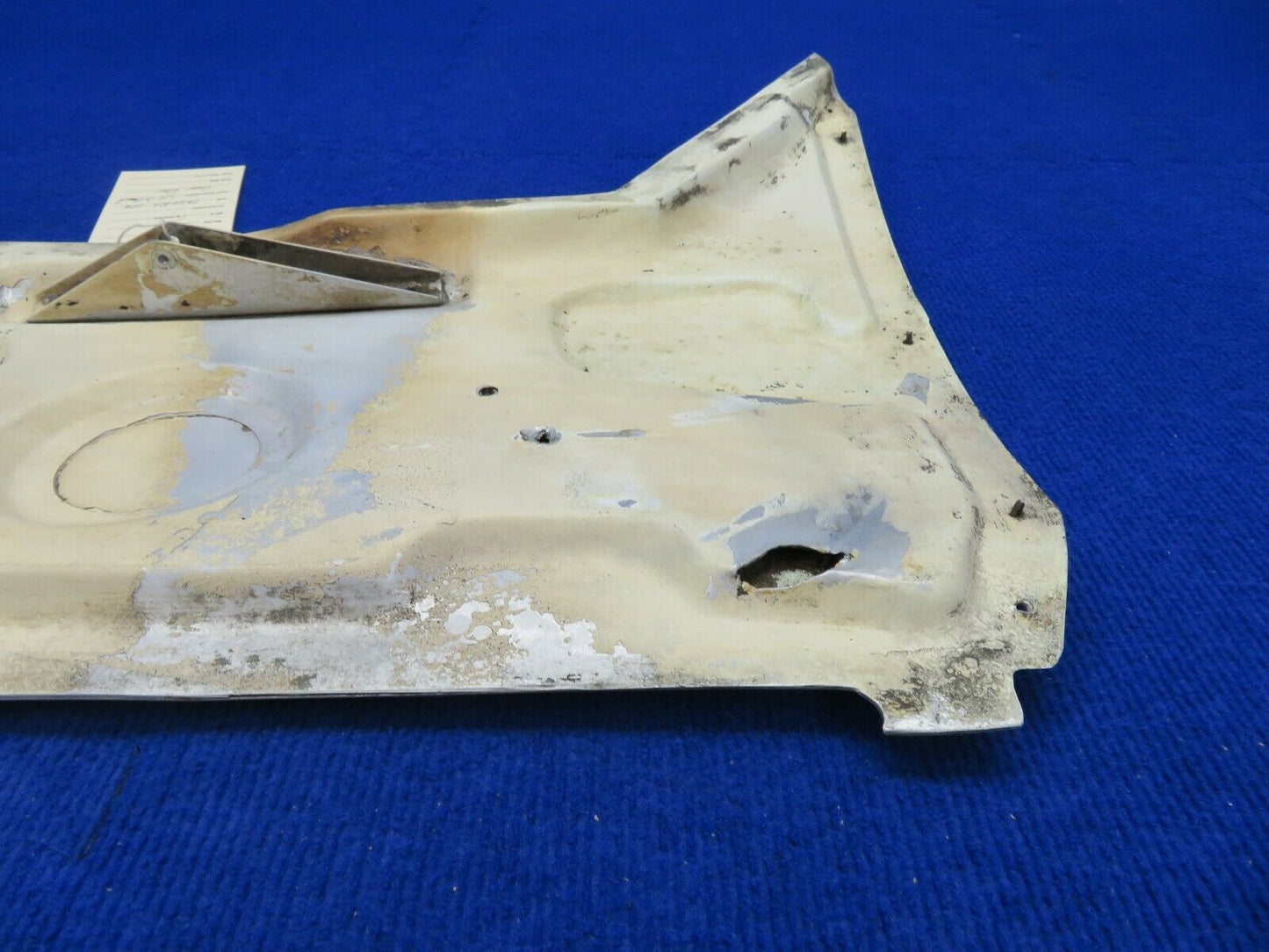 Damaged Cessna 310R LH OTBD Gear Door P/N 0826002-208 (0222-607)