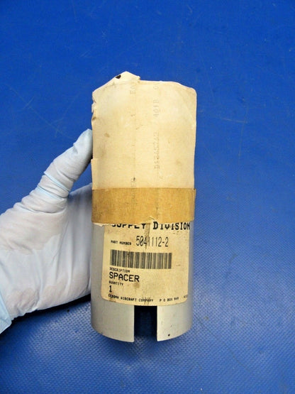 Cessna 414 Spacer Main Gear P/N 5041112-2 NOS (1218-288)