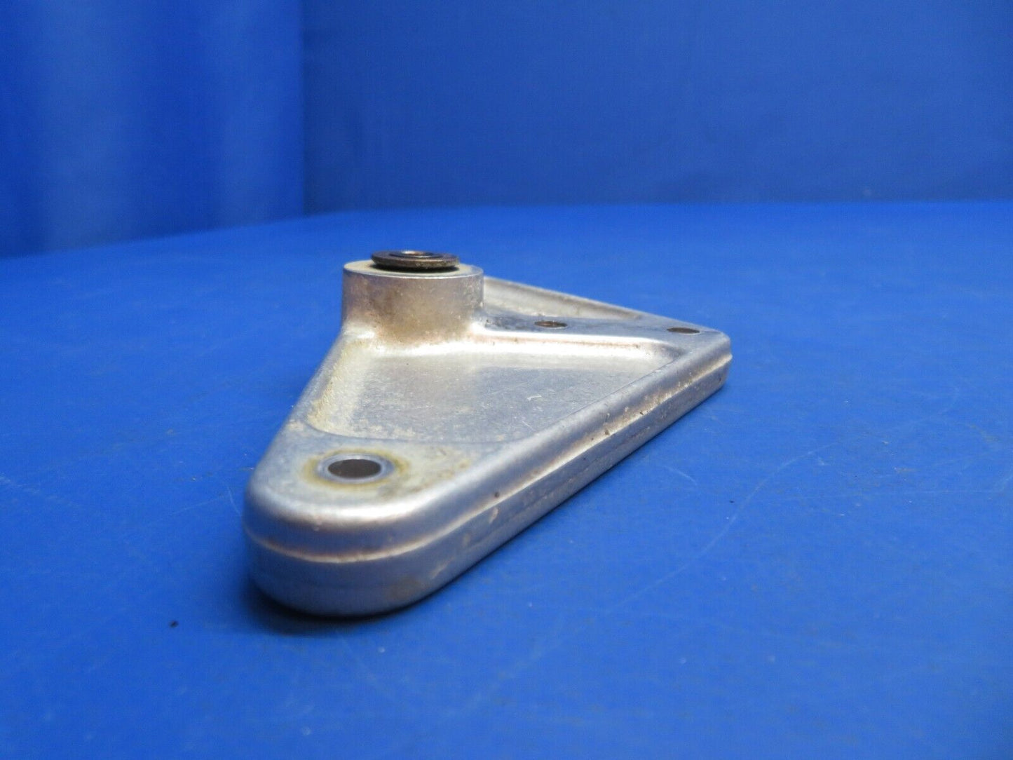 Piper PA-34-200T Seneca II Arm Assy Nose Gear Steering P/N 95395-00 (0223-804)