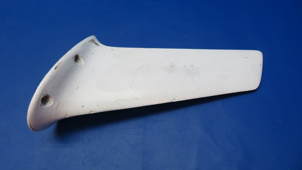 Cessna 401 A.R.C. A-29C Antenna P/N 35180-0100 (0523-298)