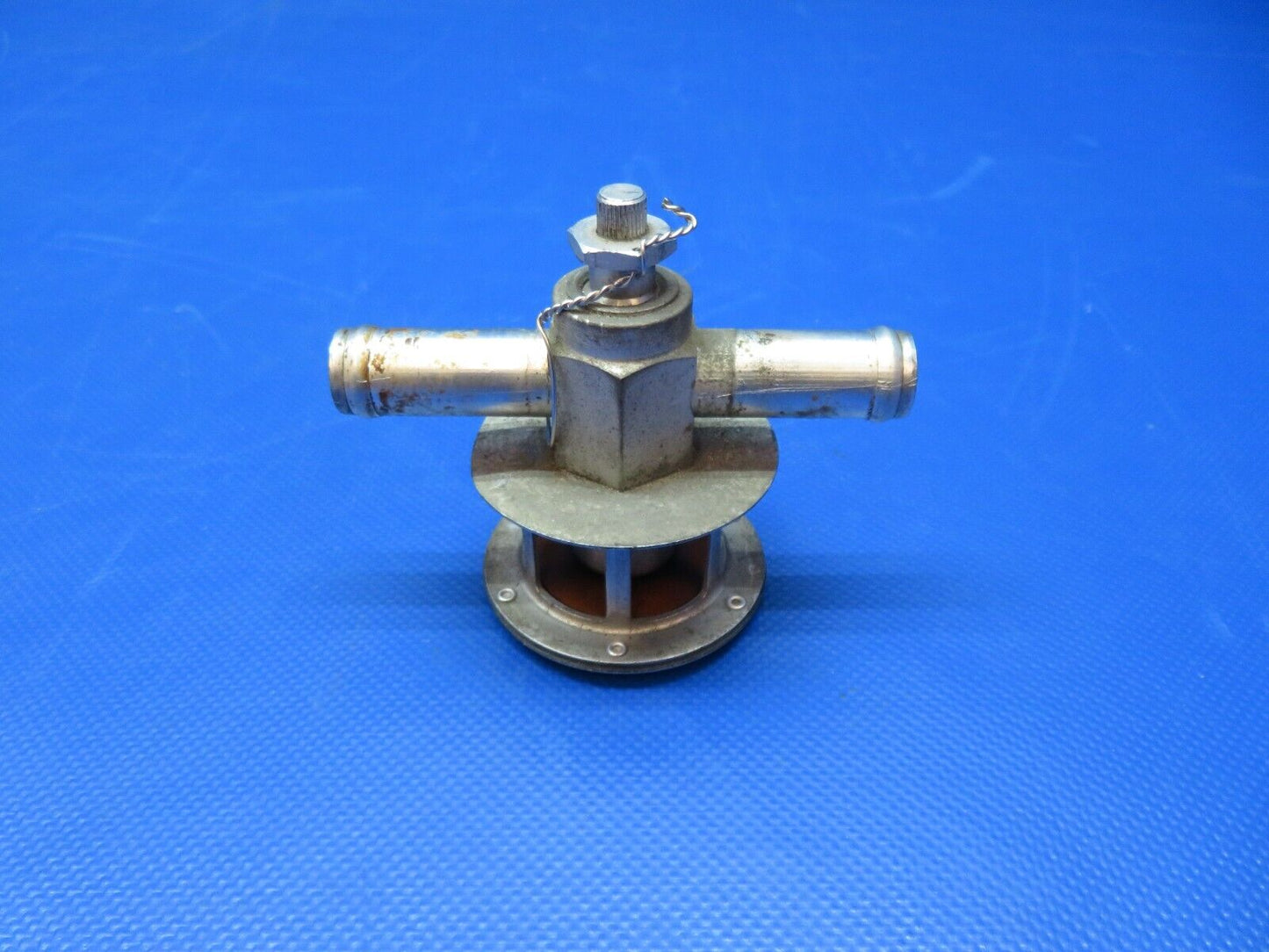Cessna 401 / 401A Airborne Vacuum Regulating Valve P/N 133C1 (0124-102)