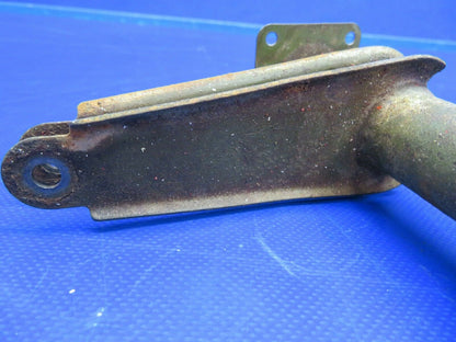 Cessna 310P Torque Tube Assy Uplock Nose P/N 0813300-122 (0620-683)