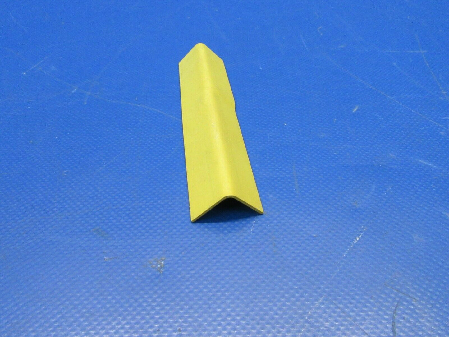 Beech King Air Angle RH LWR Main Spar Cap P/N 99-120059-8 NOS (0419-367)