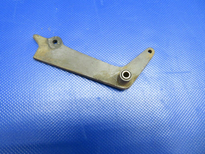 1960 Cessna 210 Uplock Hook RH Main Gear P/N 1241023-2 (0221-194)