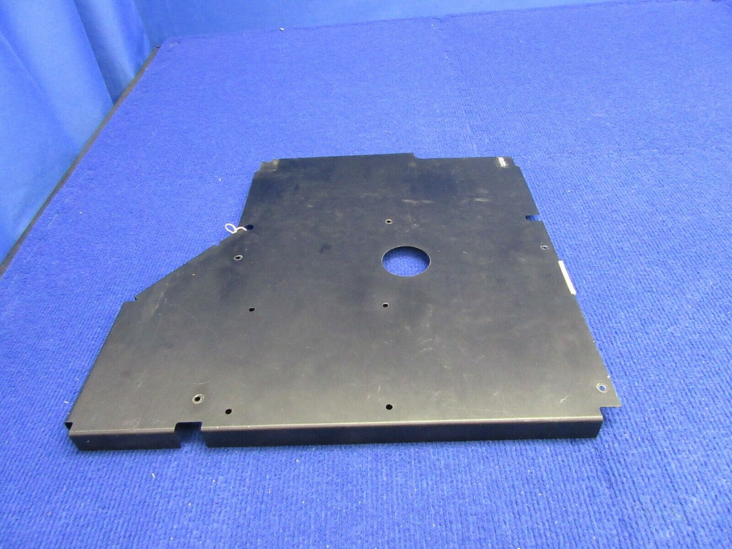 Cirrus SR-22 Kick Plate RH P/N 17996-002 (0122-383)