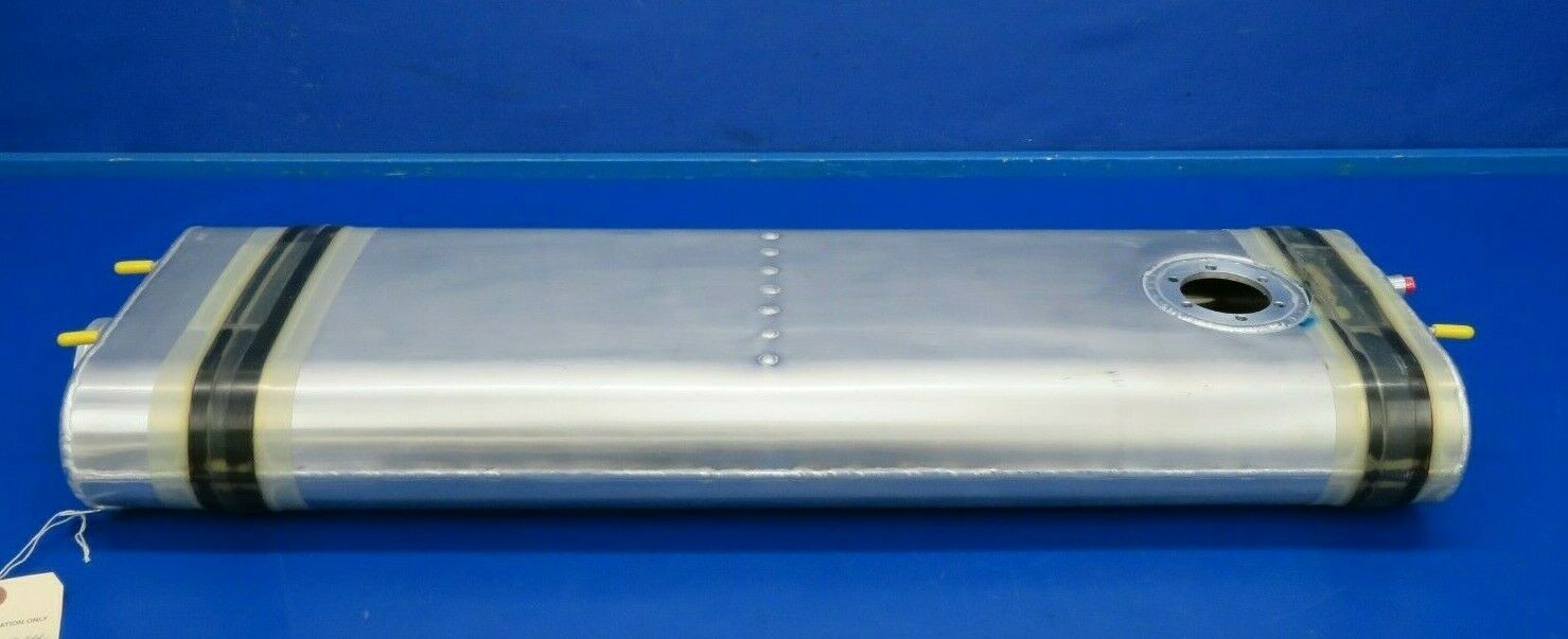 Diamond DA40-180 Auxiliary Fuel Tank LH OTBD P/N D41-2817 (0120-442)