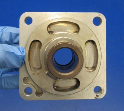 Continental IO-520-A Adapter Hydraulic Pump P/N 654760 (1118-257)