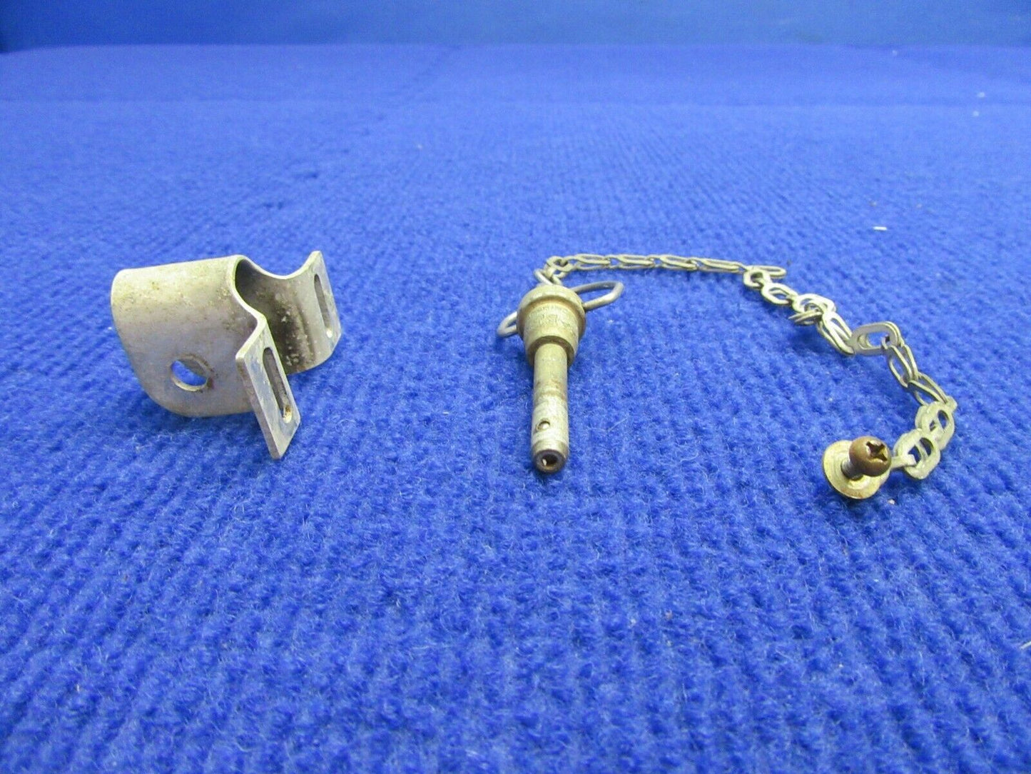 Beech Baron 95-B55 Bracket & Chain Nose Cone P/N 95-410040-29 (1121-538)