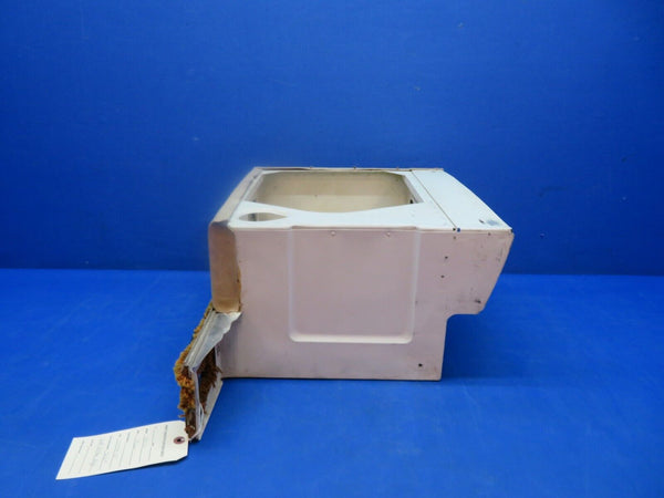 Piper PA-31 Toilet Seat Bottom Assy P/N 47479-20 (1223-129)