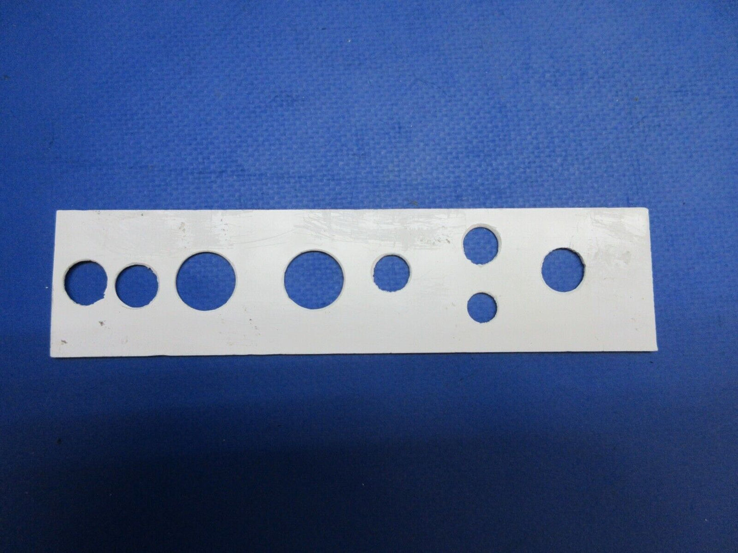 Beech 95-B55 Instrument Panel Assy P/N 96-324123-13, 58-970000-39 (0623-745)