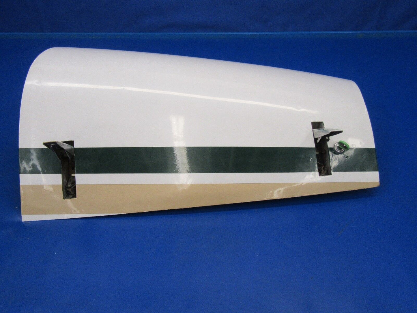 Beech D55 Baron Nose Baggage Door w Key P/N 95-410029-616 (0717-38)