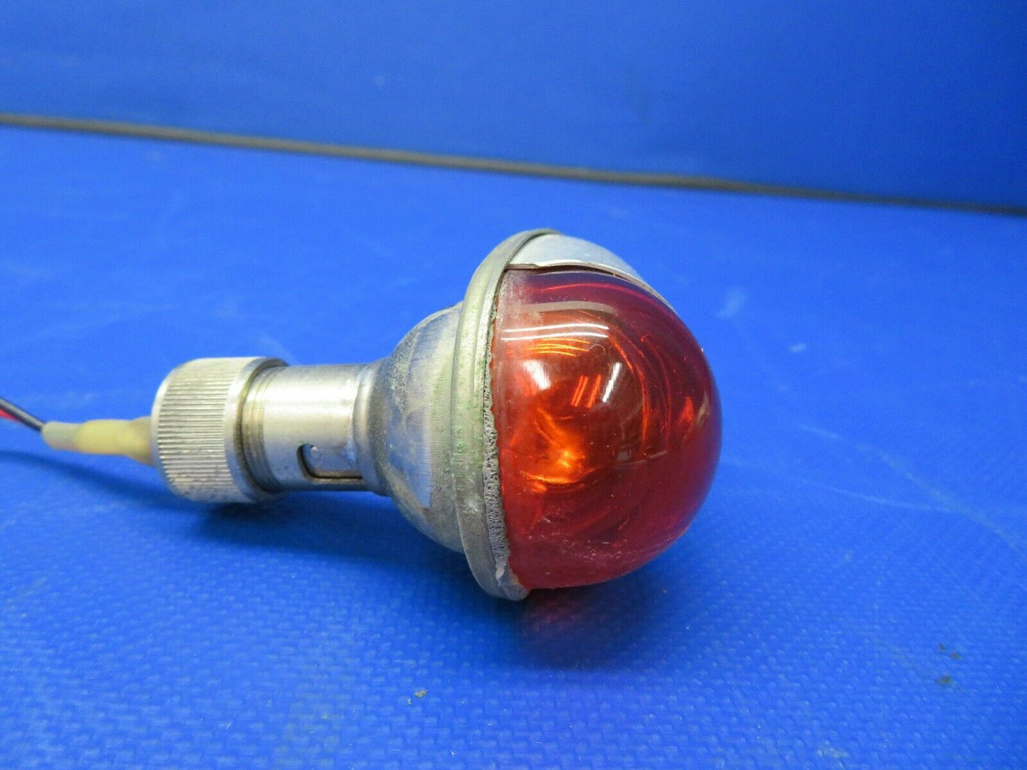 Cessna 170 Whelen Position Light 28V LH Red Lens P/N 01-0770001-42 (0721-857)