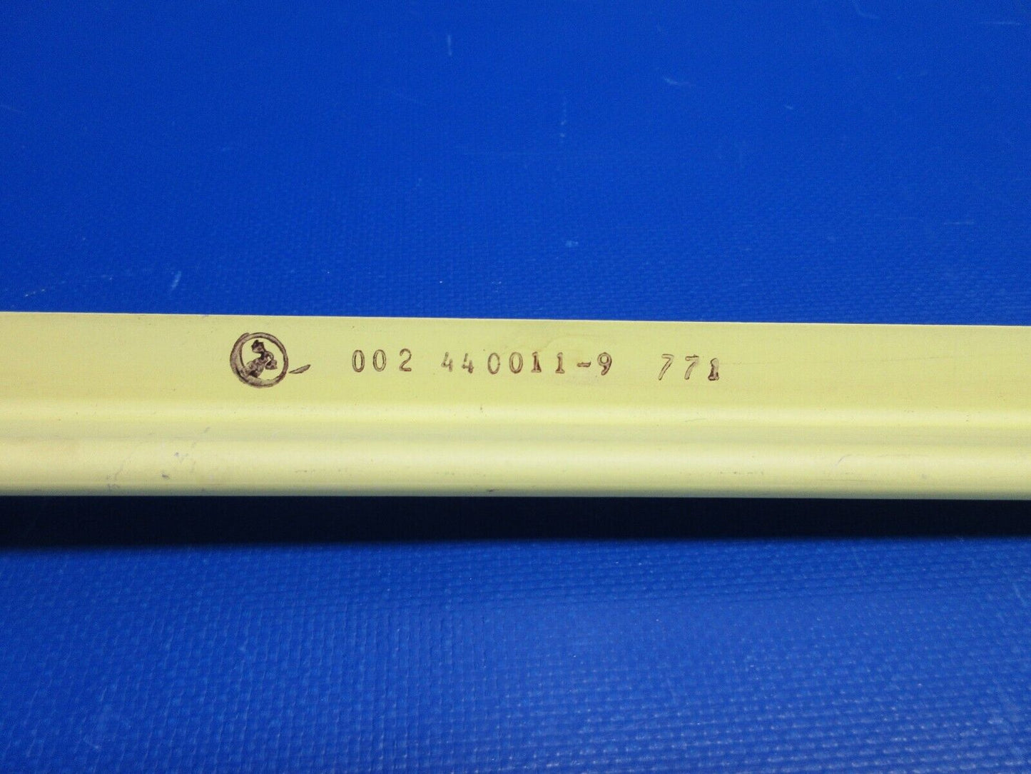 Beechcraft Stringer G LH P/N 002-440011-9 NOS (1223-628)