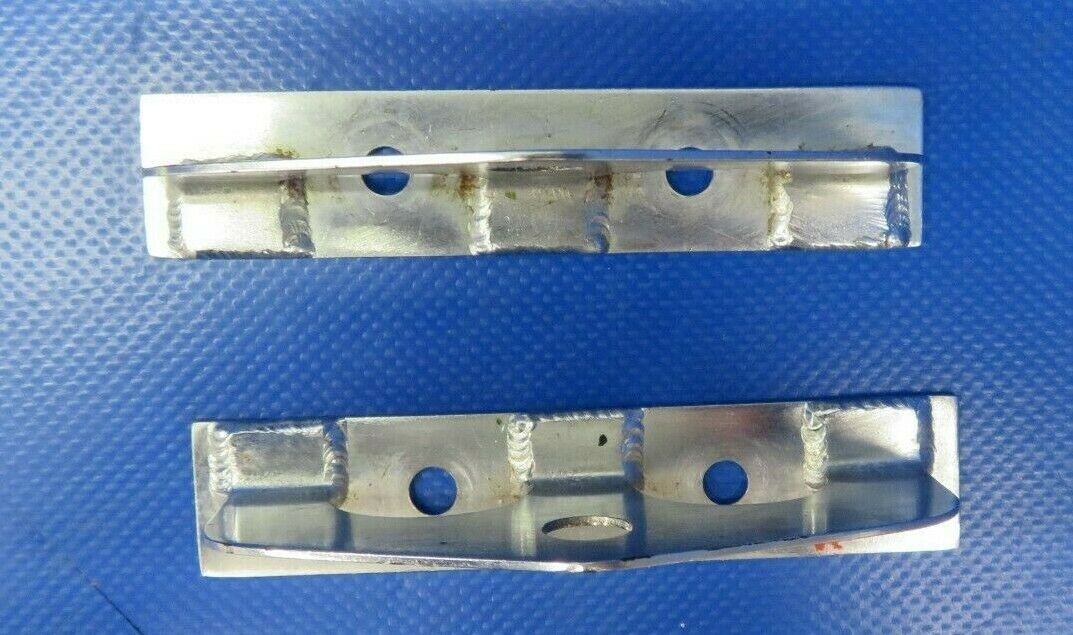 Beech Baron 58P Plate LH AFT & RH FWD Cargo Nose Baggage 58-530030-28 (0420-12)
