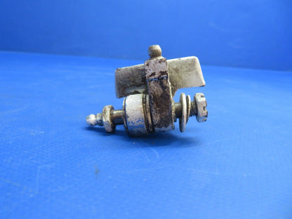 Beech Link Assy Landing Gear Casting # 35-815749 (1122-625)