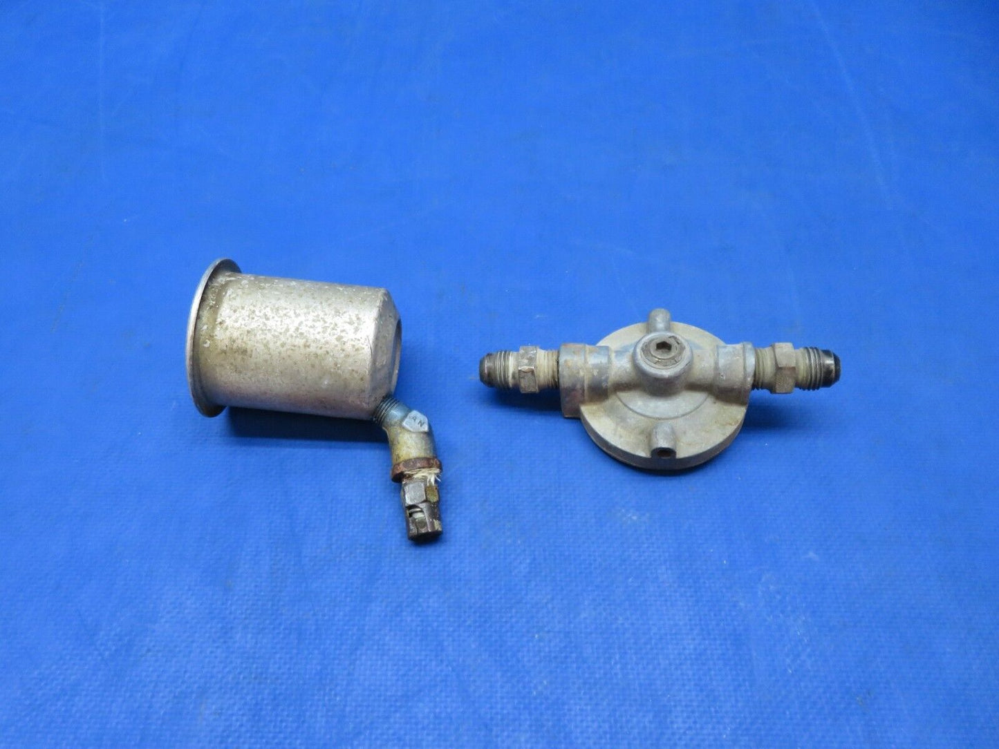 Piper PA-28R-180 Fuel Strainer Gascolator P/N 63479-00 (1123-455)