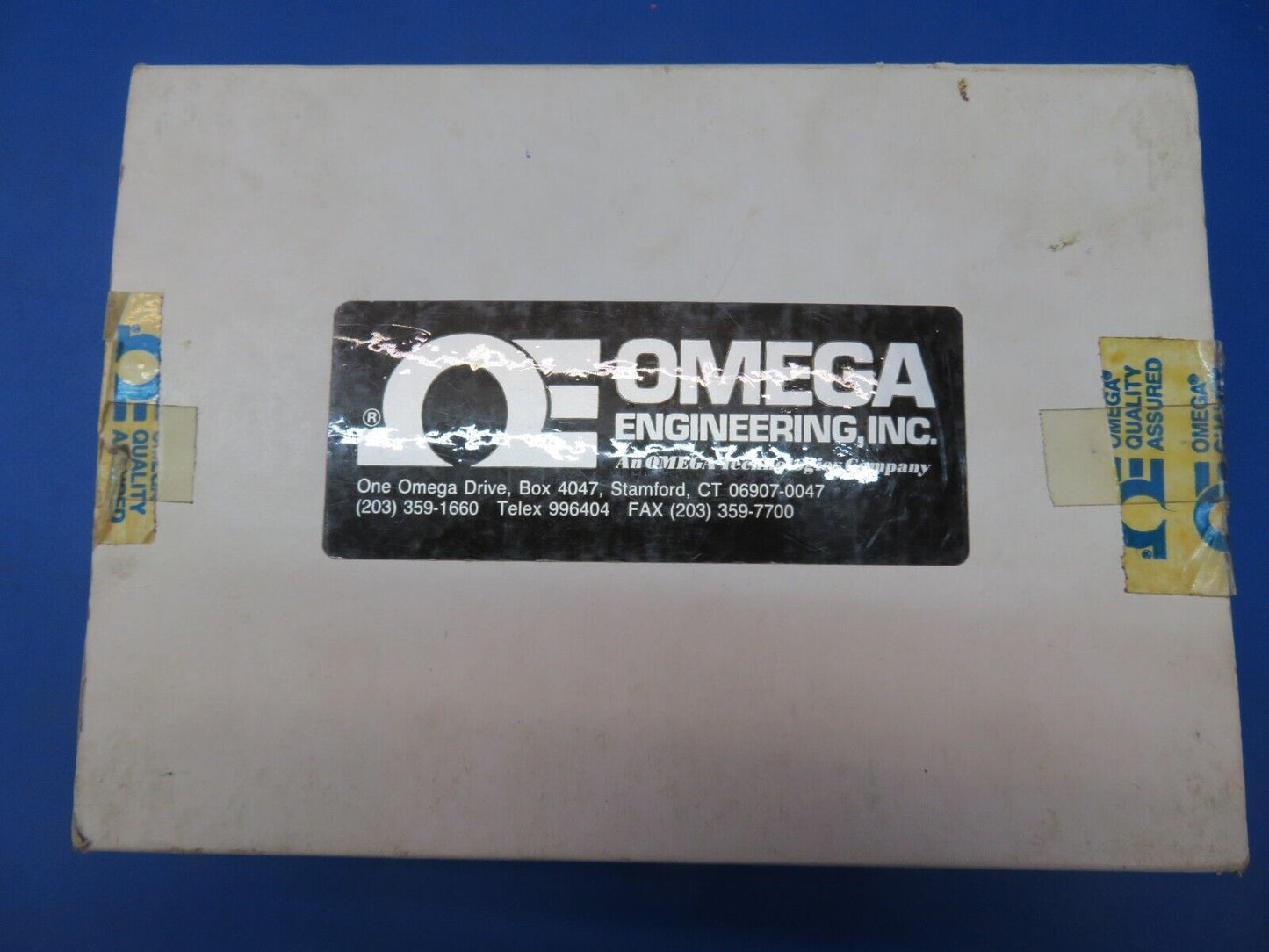 Omega Engineering Digital Thermometer Model 872A (1122-417)