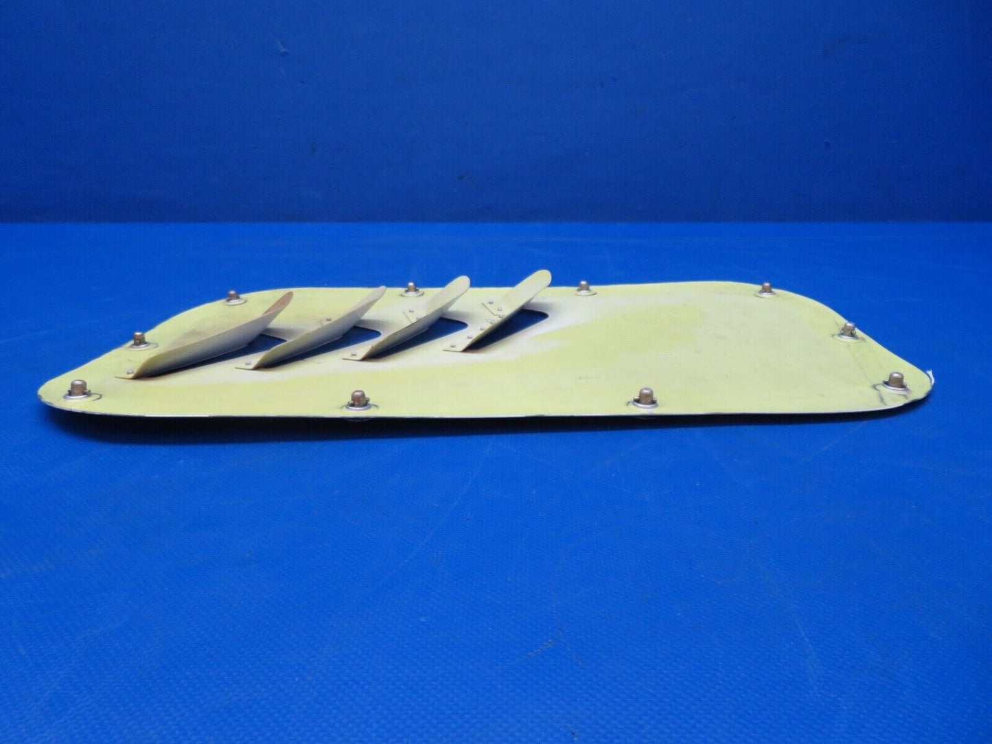 Beech RH Louver Engine Access Door Assy P/N 002-410023-1 (0124-270)