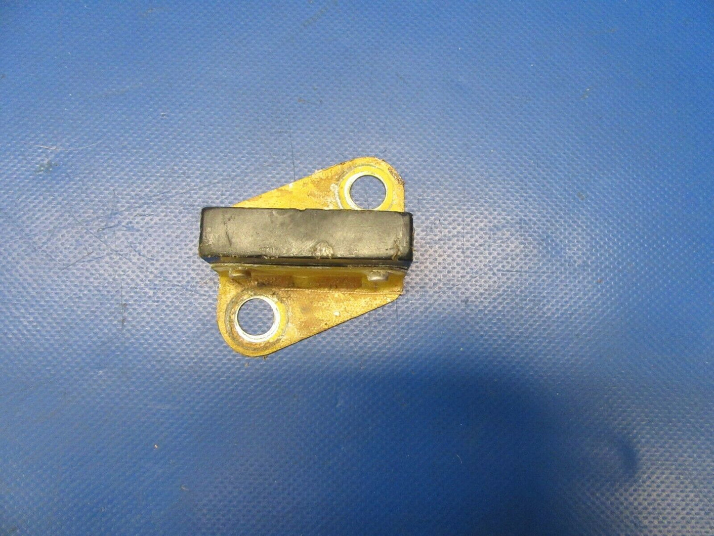 Piper PA-24-250 Comanche Support Wing Rear Seat 20593-00, 20593-000 (1219-193)
