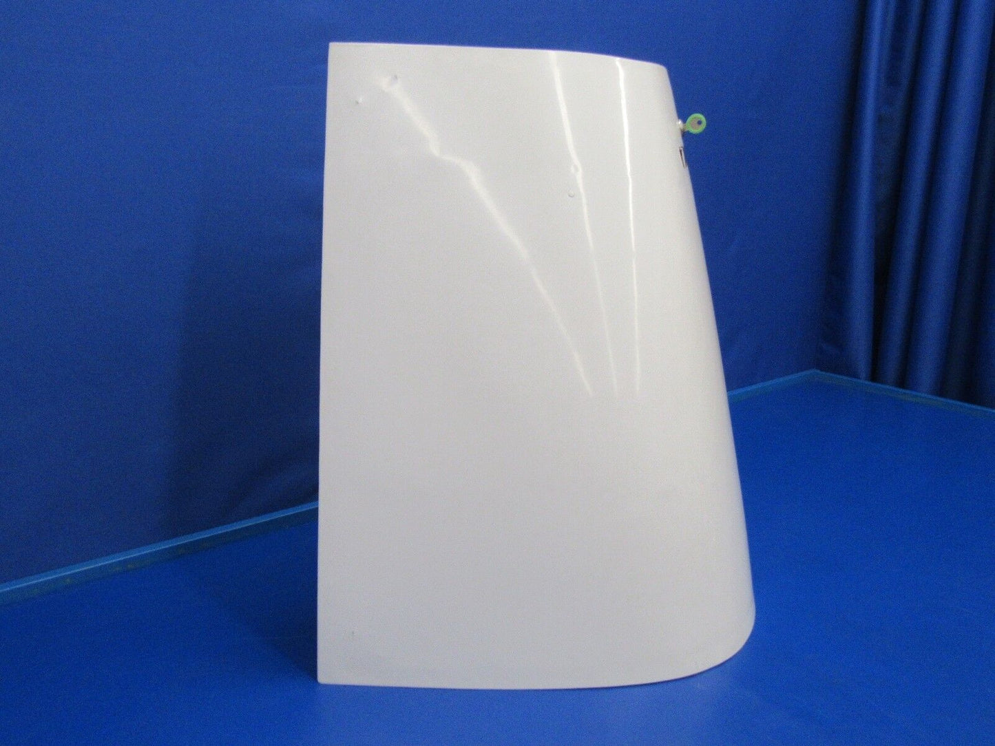 Beech D55 Baron Nose Baggage Door w Key P/N 95-410029-616 (0717-38)
