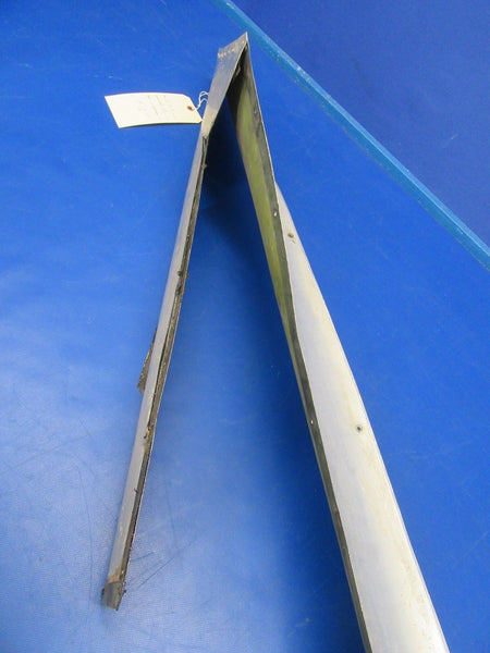 1956 Cessna 310 Fillet Wing RH P/N 0800051-4, 0800051-18 (1118-119)