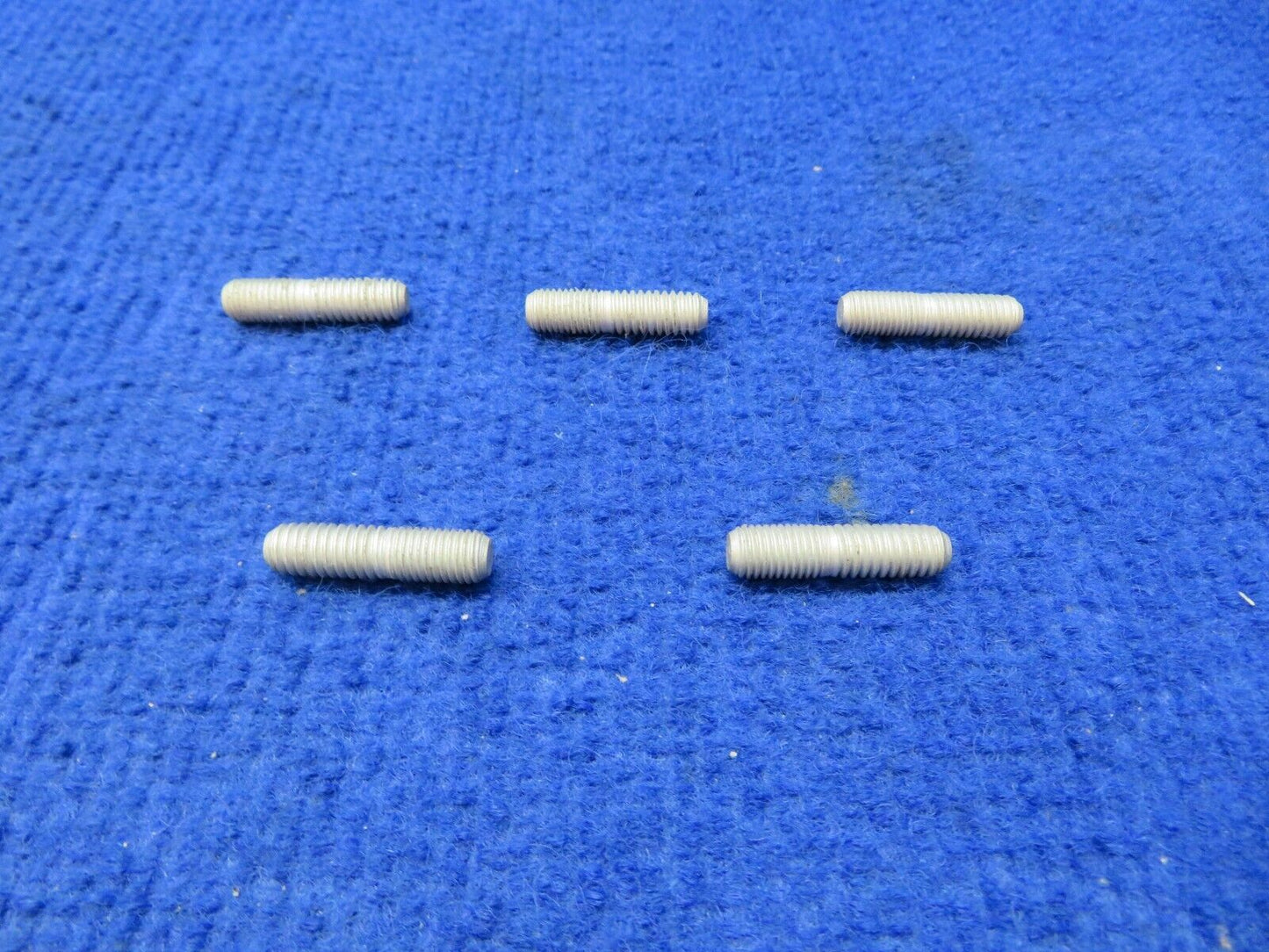 Lycoming Stud .3125 -18 x 1.25 P/N 31-10 LOT OF 5 NOS (0722-22)