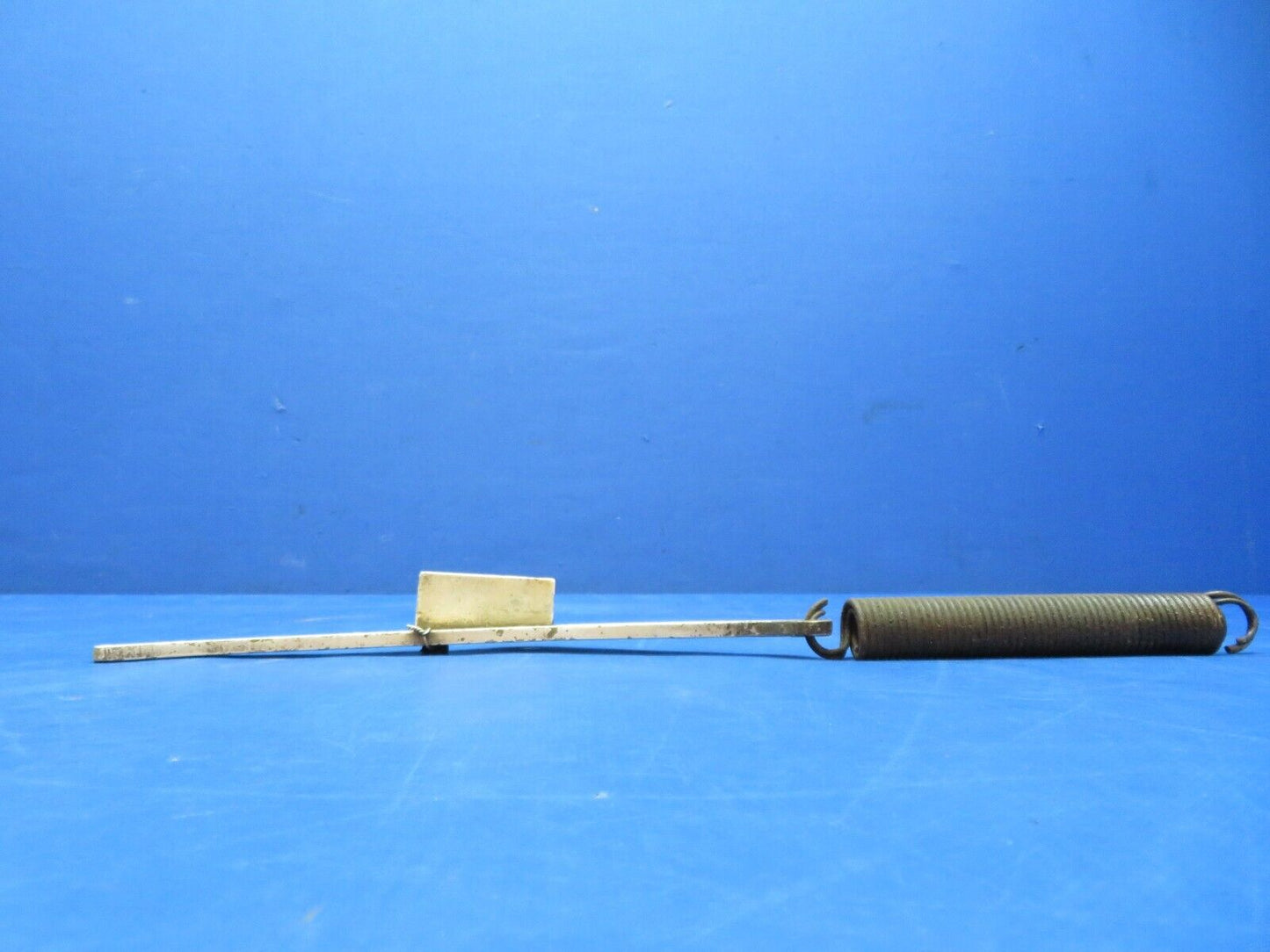 Piper PA-28R-180 Nose Gear Spring Arm P/N 67109-00 (1123-492)