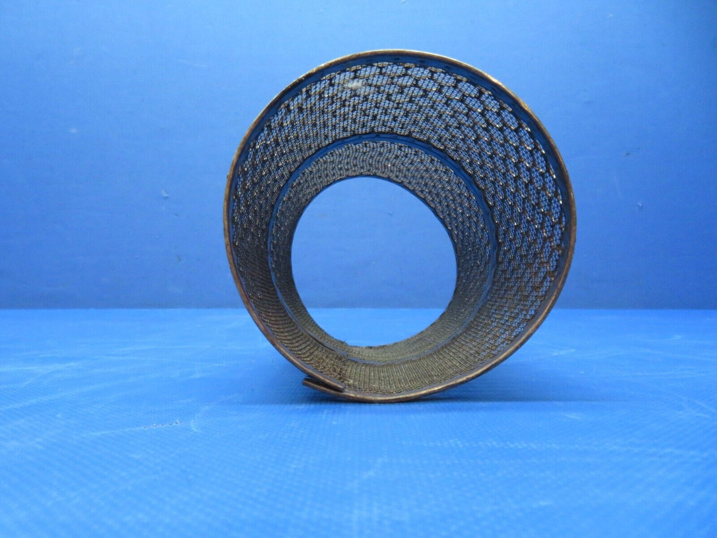 Cessna 401 / 401A LH Air Induction Canister Assy w/ Cap PN 0850344-57 (0124-119)